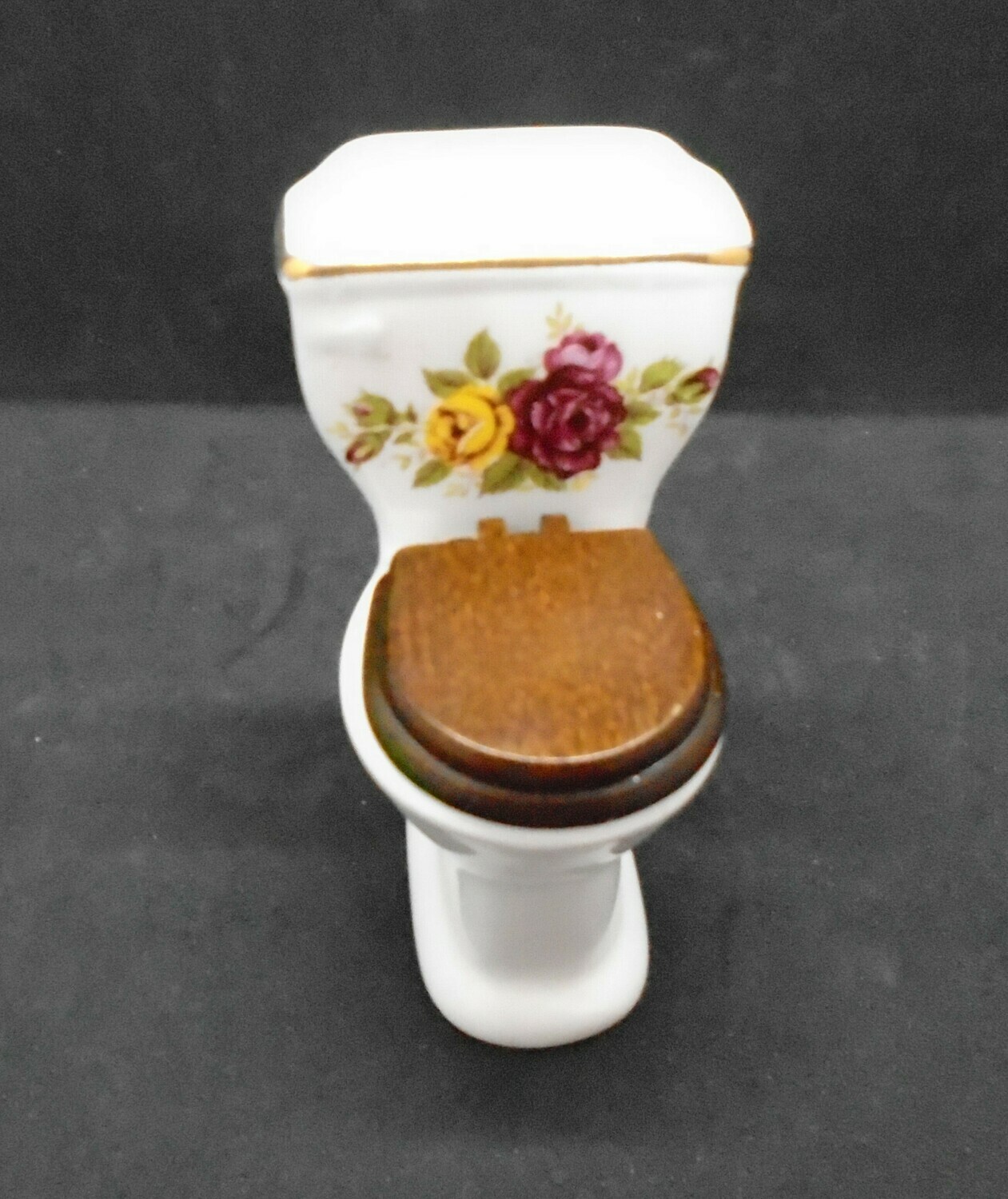 CHINA TOILET WITH OPENING SEAT