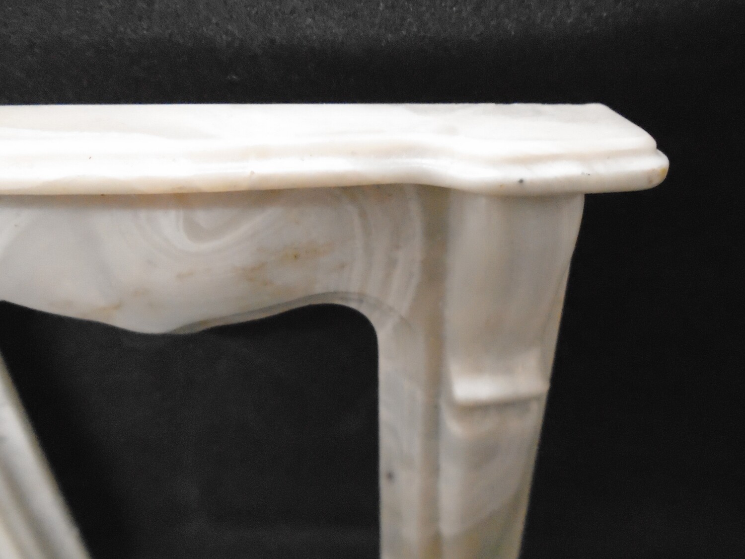 MARBLE EFFECT FIRE SURROUND
