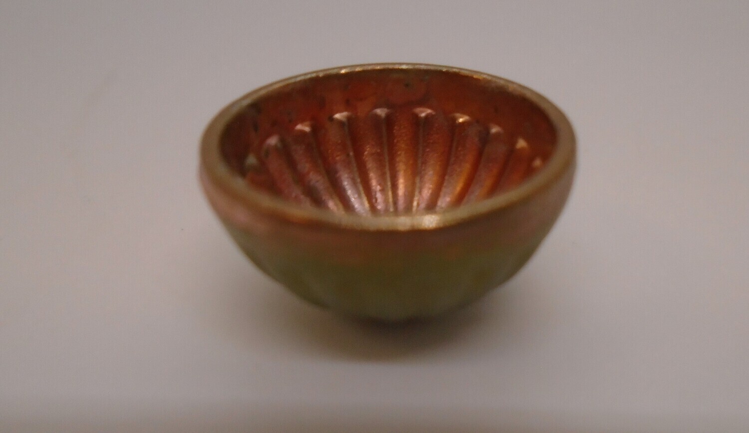 WEATHERED COPPER JELLY MOULD