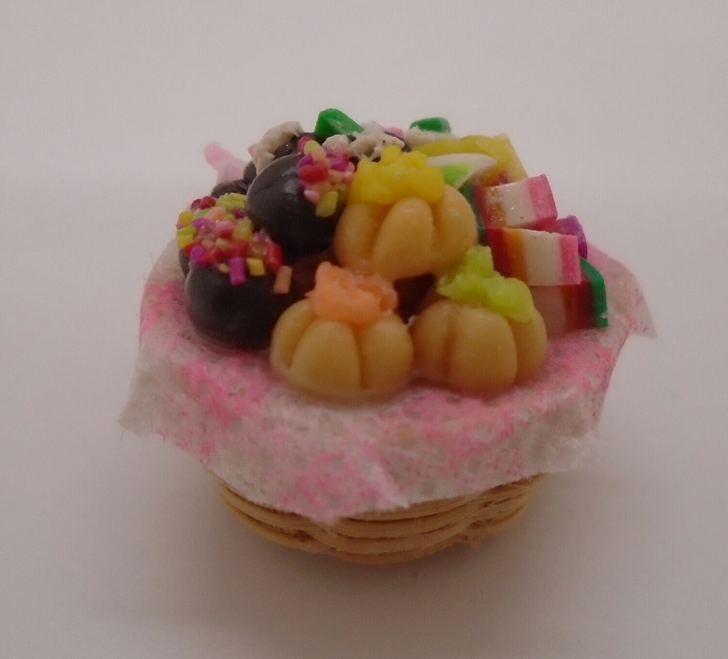 BASKET OF SWEET TREATS