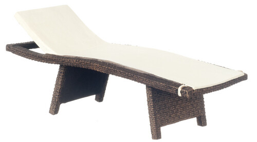 WICKER SUN LOUNGER