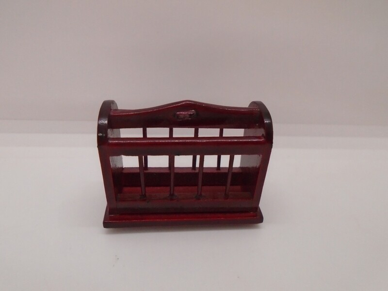 MAGAZINE RACK