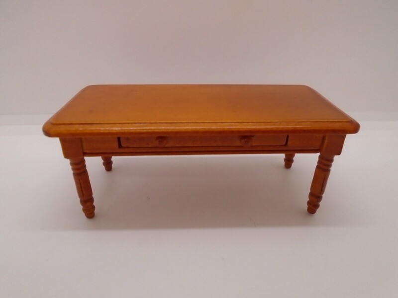 COFFEE TABLE WITH DRAWER