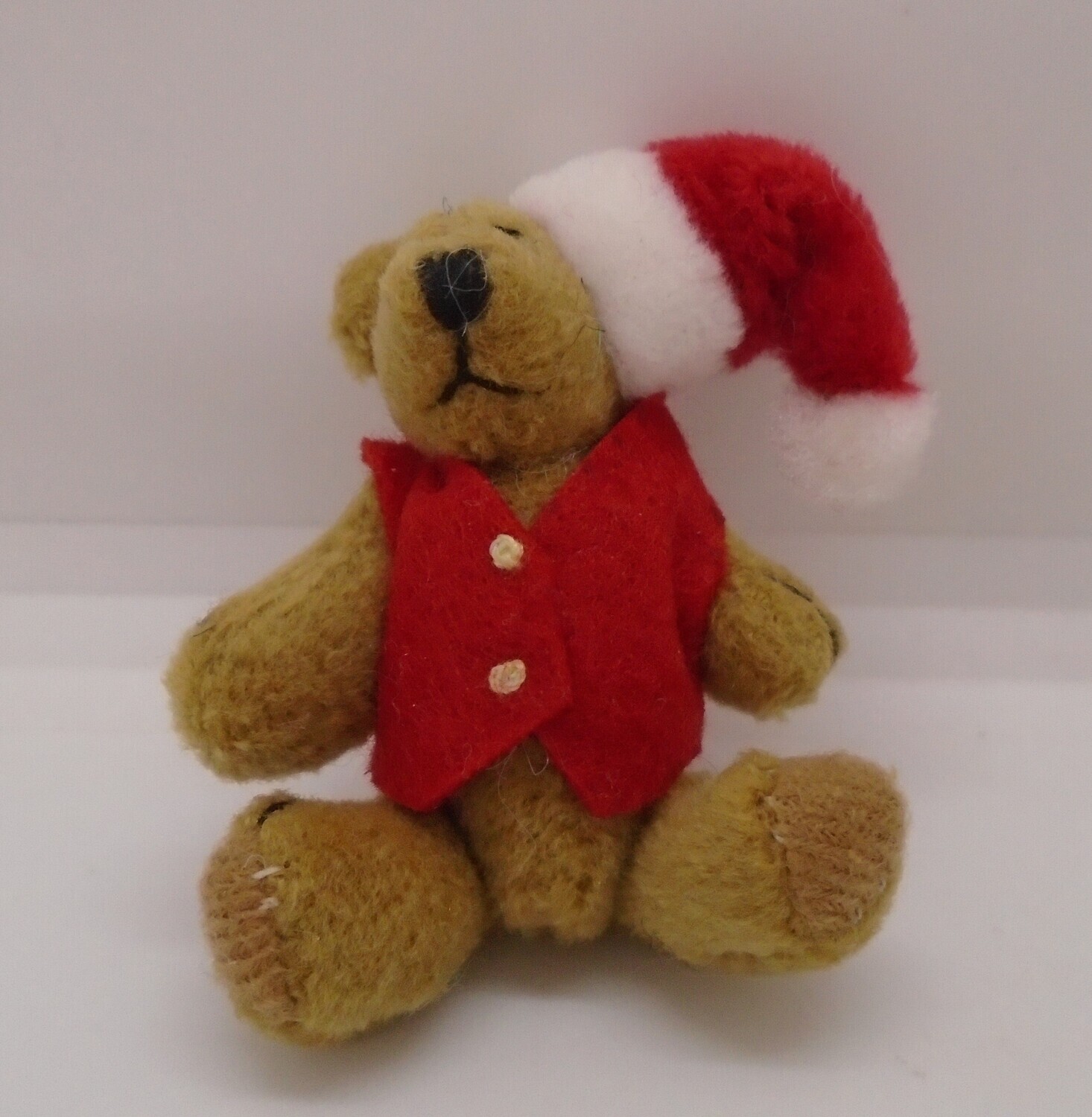 CHRISTMAS TEDDY BEAR