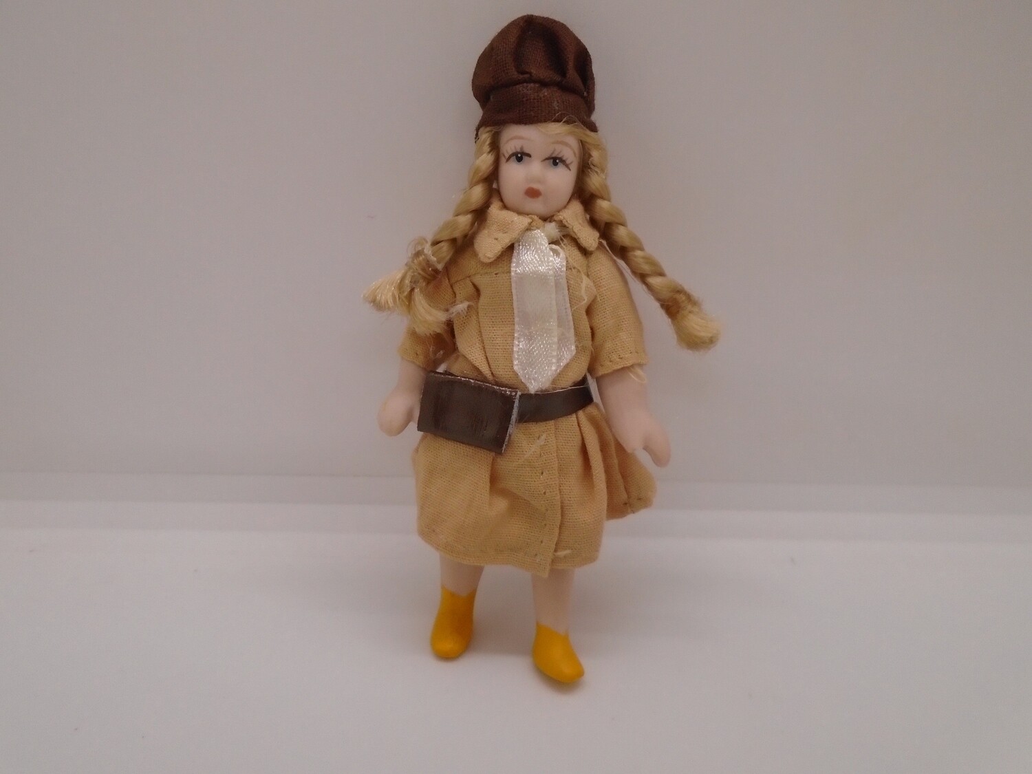 BROWNIE GIRL