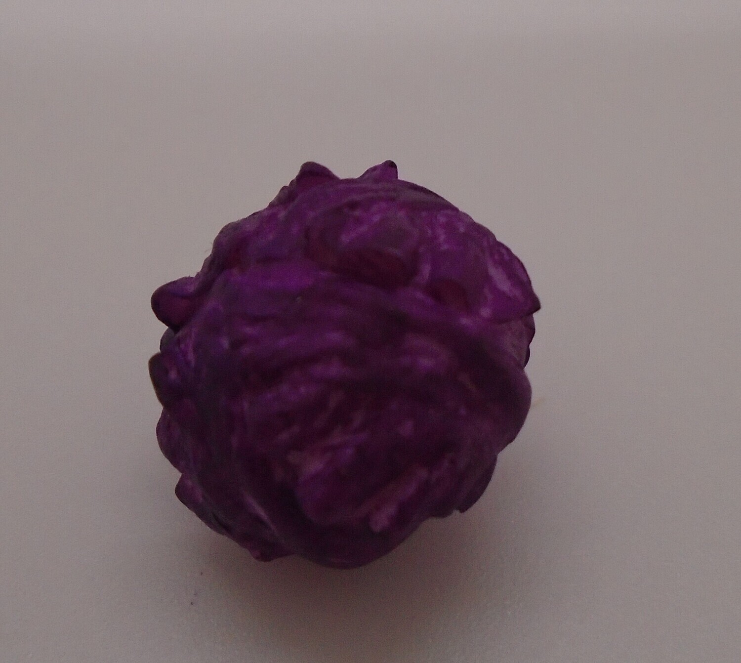 WHOLE RED CABBAGE