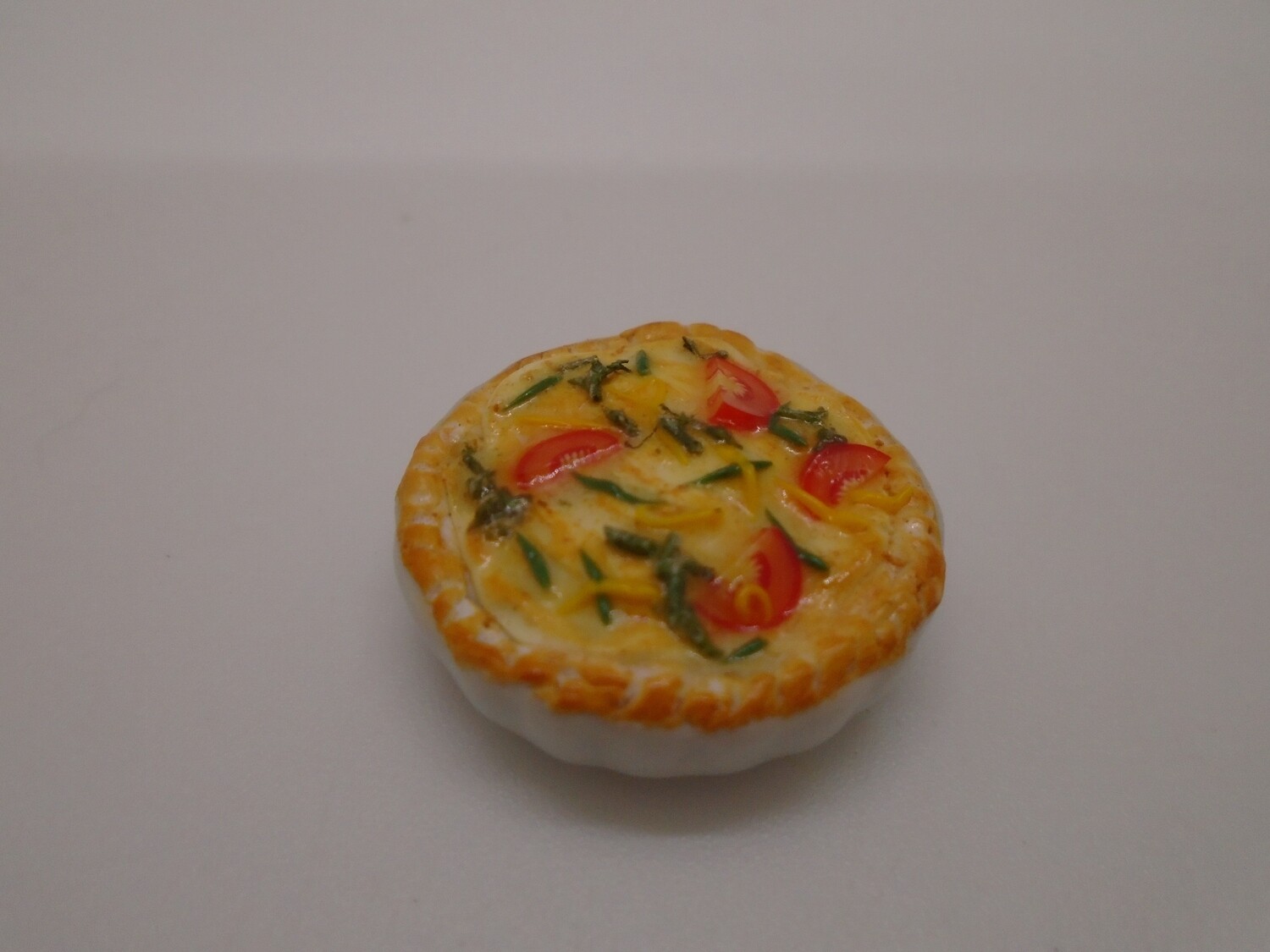 QUICHE IN CERAMIC OVEN DISH