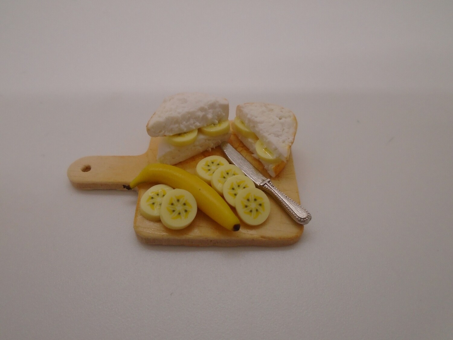 BANANA SANDWICH MAKING BOARD