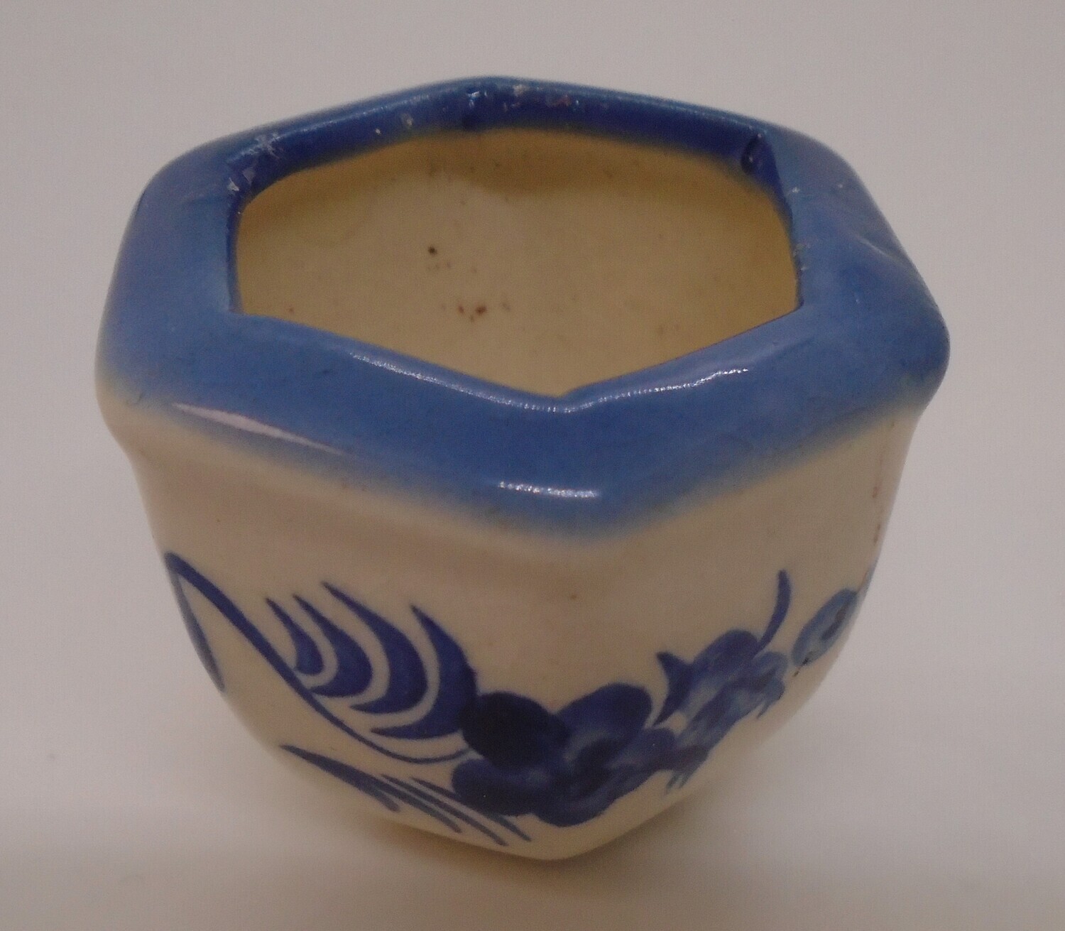 CERAMIC GARDEN  PLANT POT