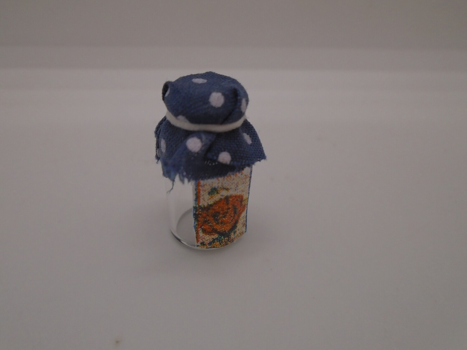 JAR WITH CLOTH LID