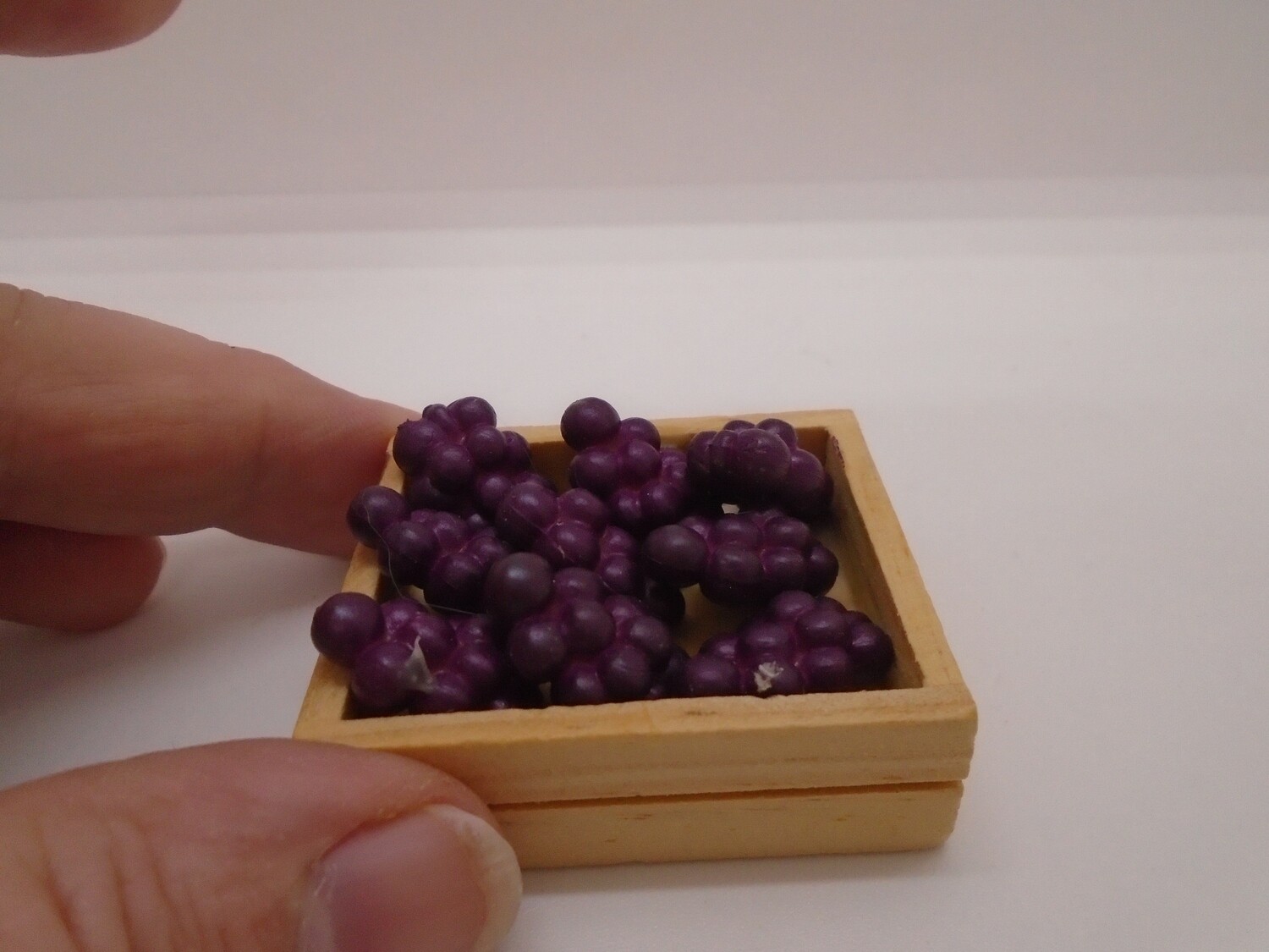 CRATE OF GRAPES