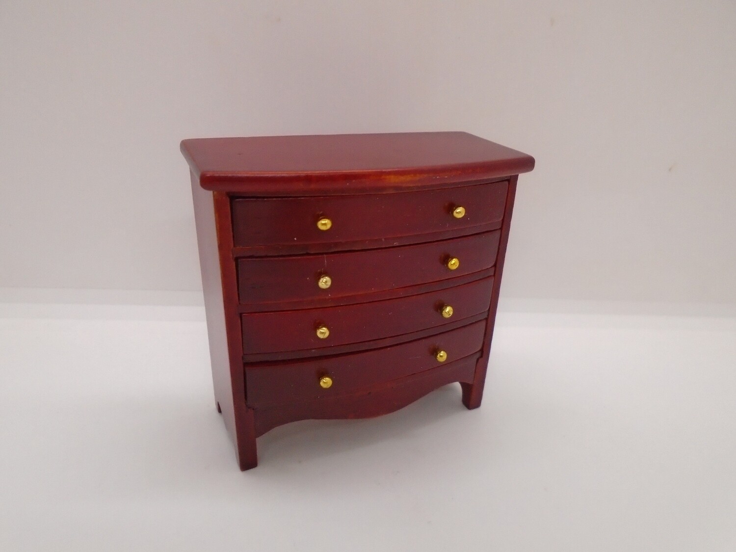 BOW SHAPED FRONT CHEST OF DRAWERS