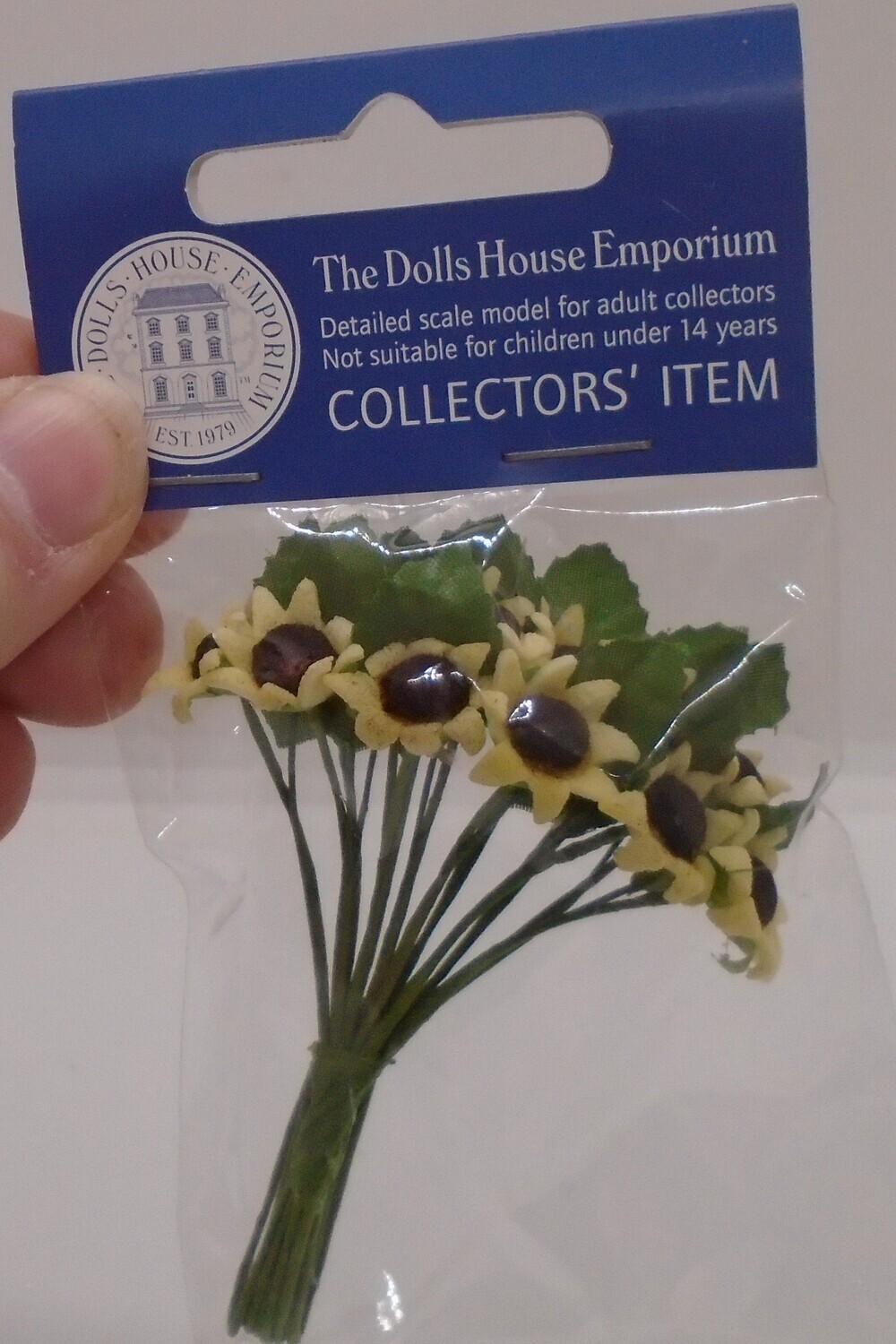 12 SUNFLOWERS