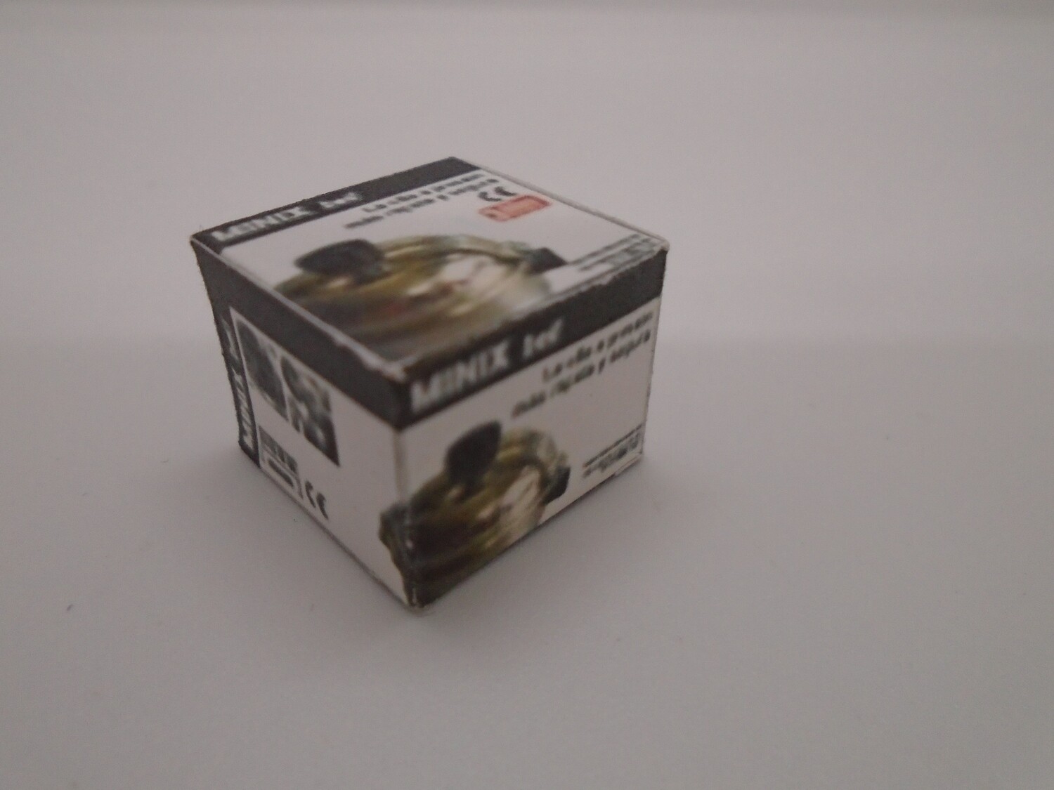 PRESSURE COOKER BOX