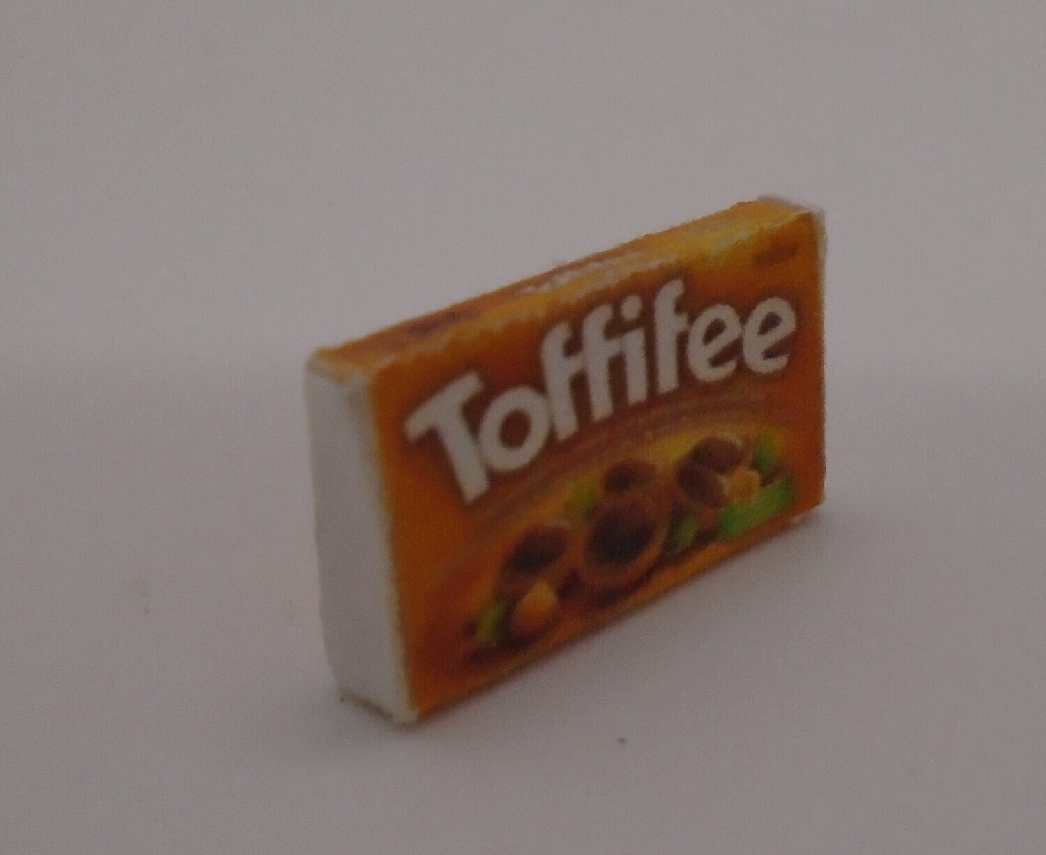 TOFFIFEE BOX