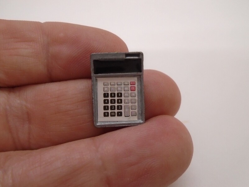 MODERN CALCULATOR