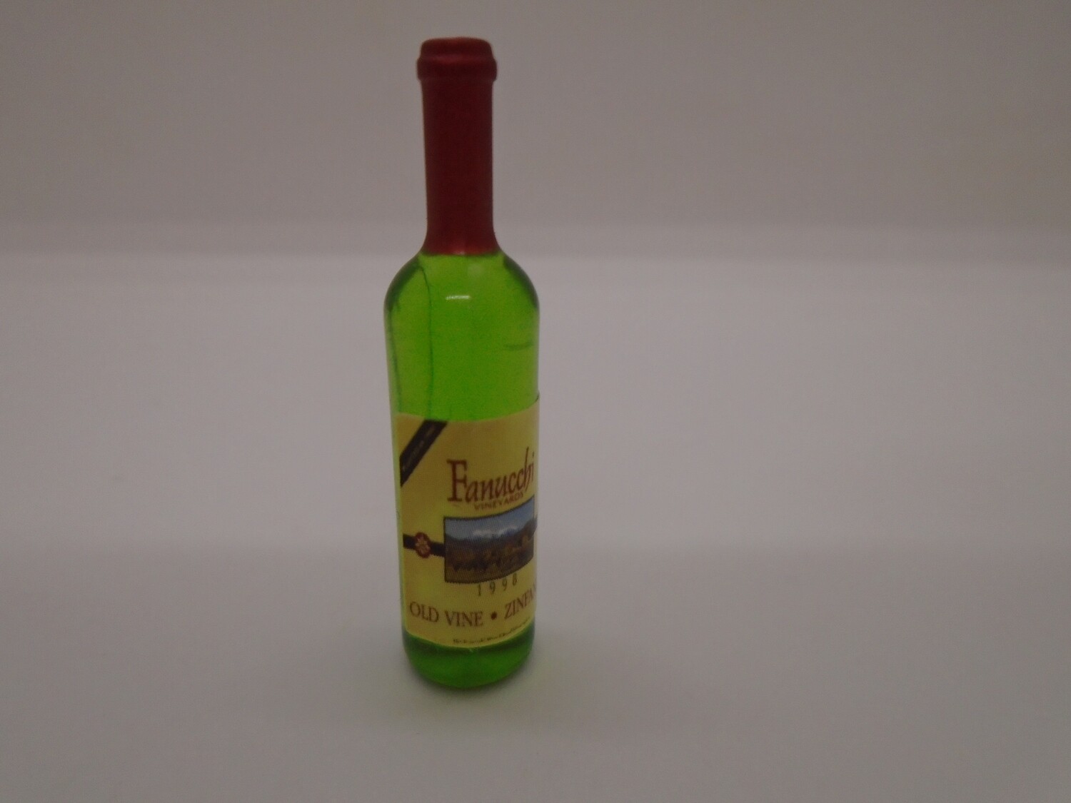 BOTTLE OF WHITE WINE