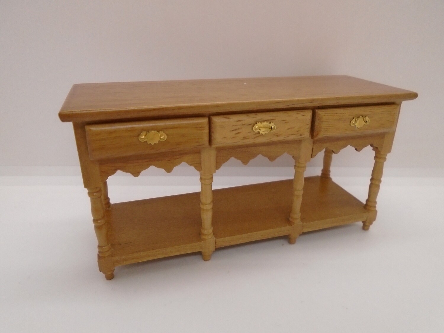 OAK COLOUR SIDEBOARD WITH DRAWERS