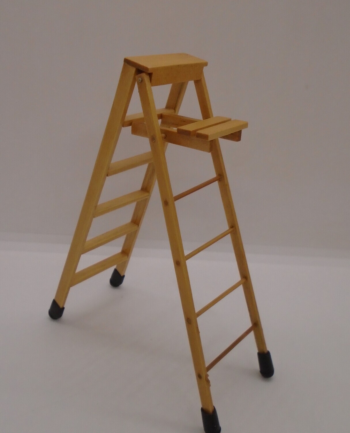 TALL FOLDING LADDER