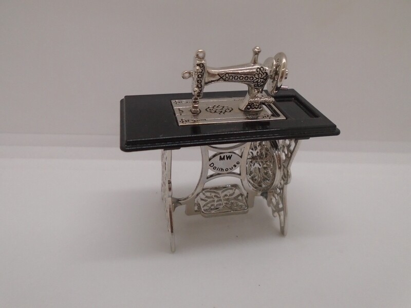 TREADLE SEWING MACHINE