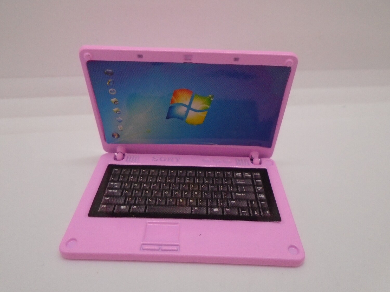 SONY LAPTOP IN PINK