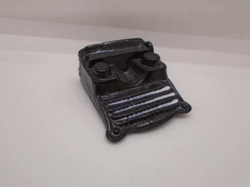 TYPEWRITER