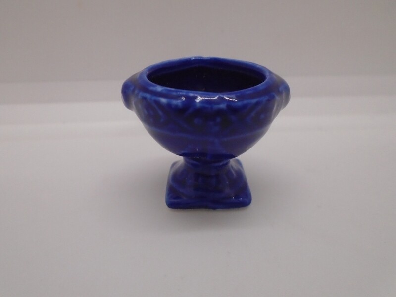 BLUE CERAMIC PLANTER