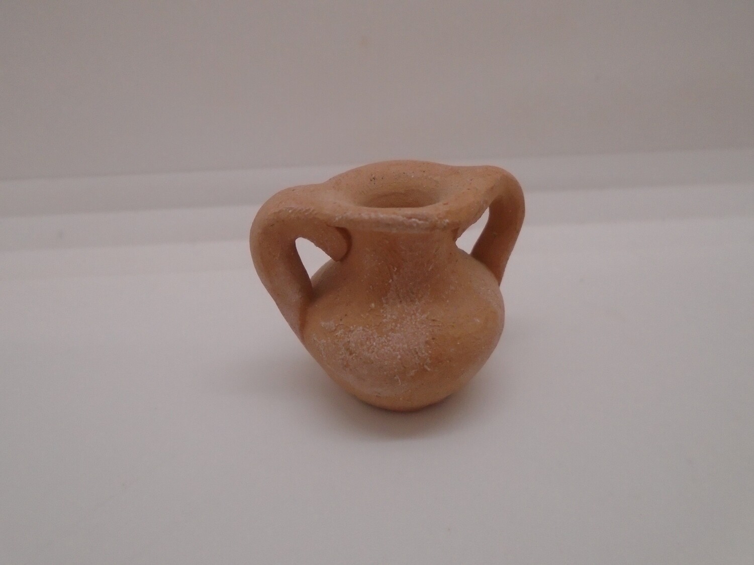 TERRACOTTA HANDLED POT