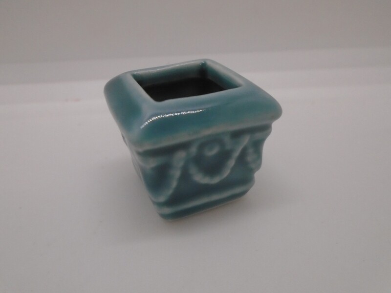 TURQUOISE SQUARE GLAZED PLANT POT