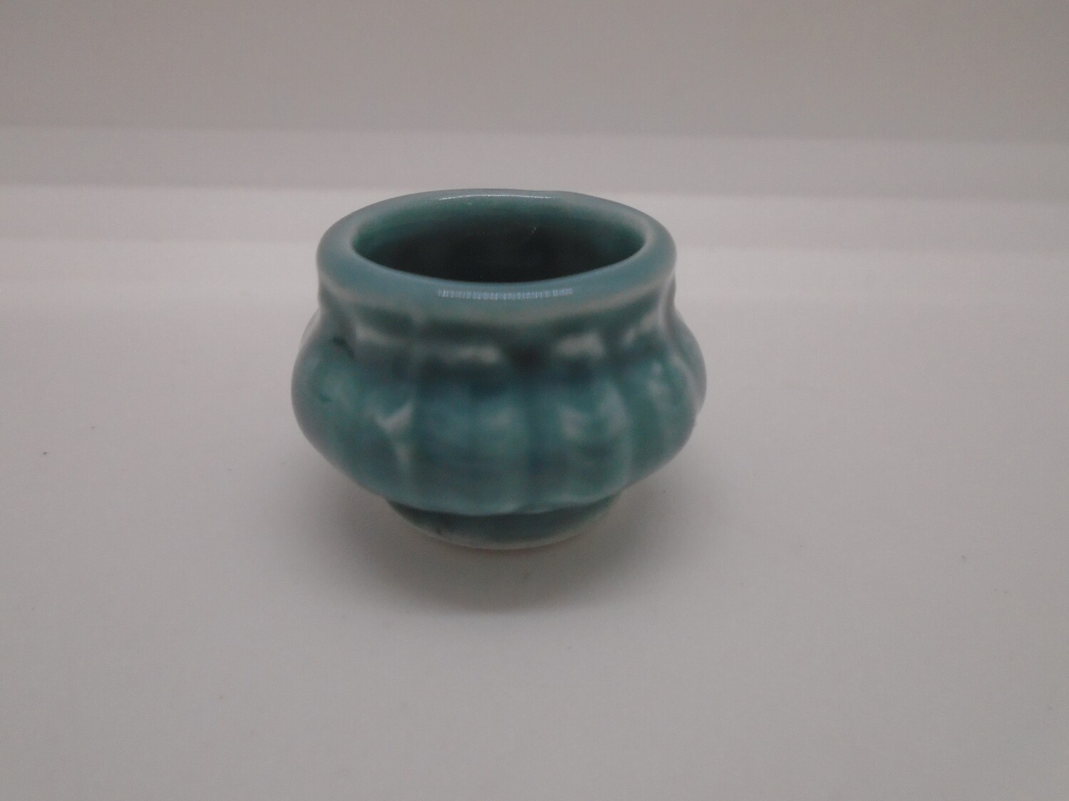 TURQUOISE  SHAPE GLAZED PLANT POT