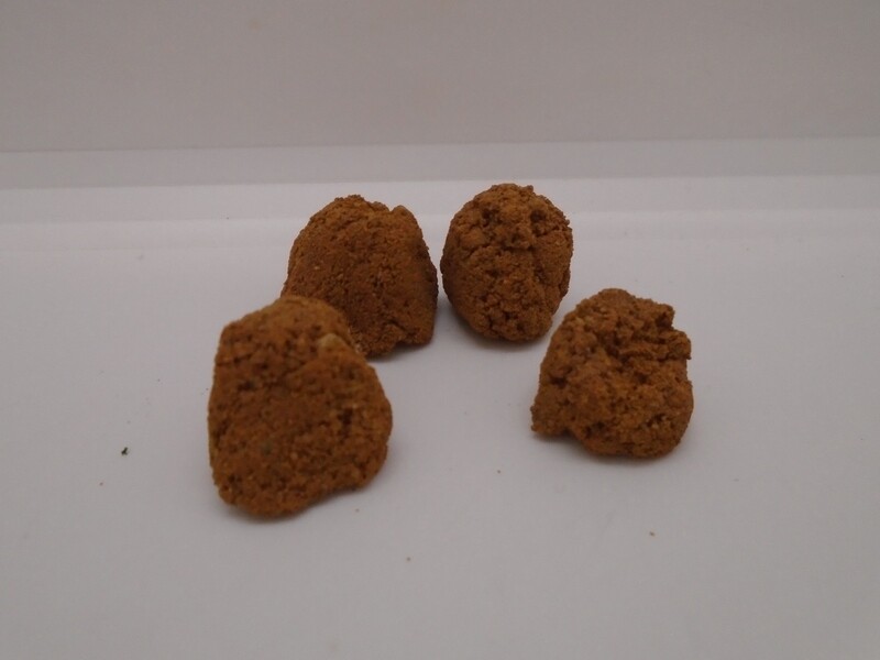 4 MOULDED SAND  SHAPES