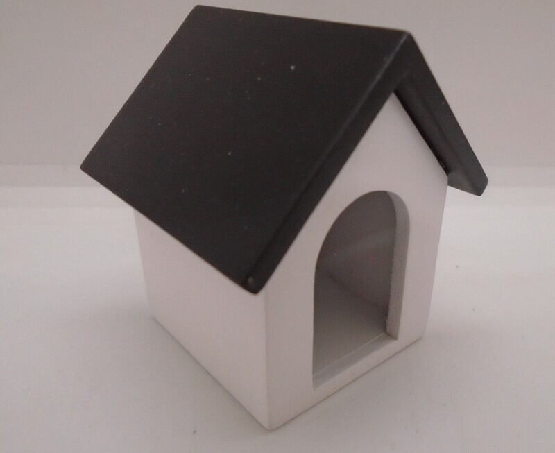 SMALL DOG KENNEL