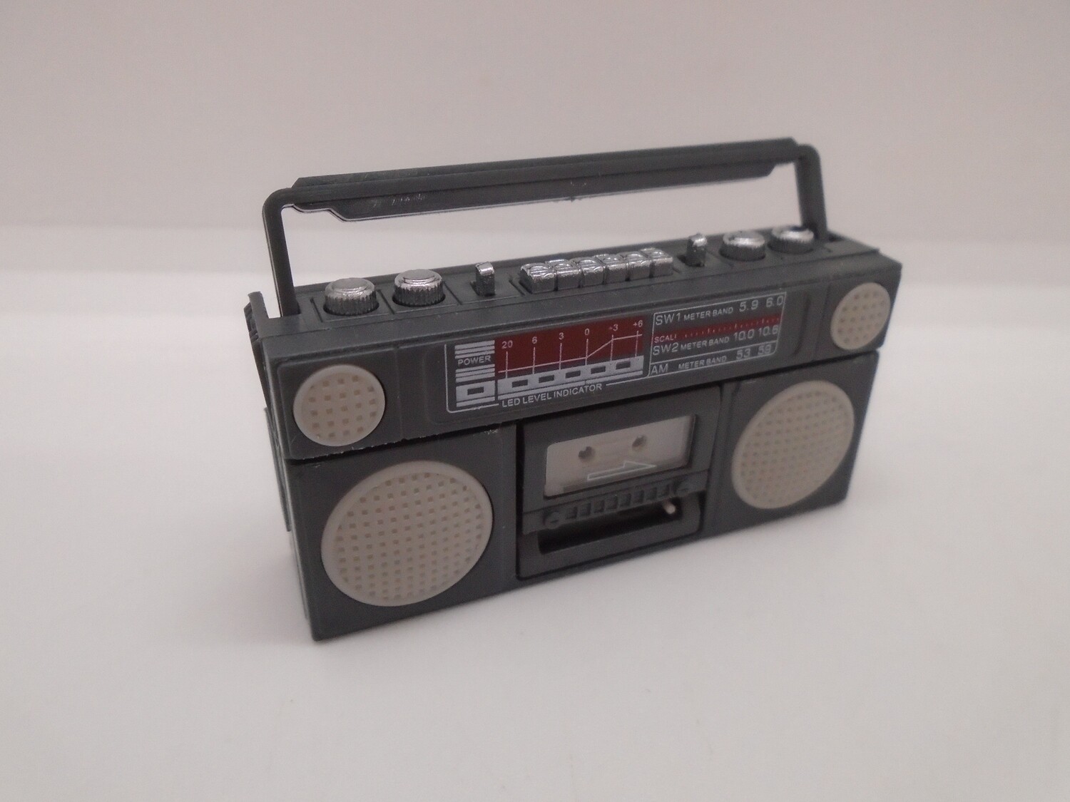 DETAILED BOOM BOX WITH OPENING CASSETTE