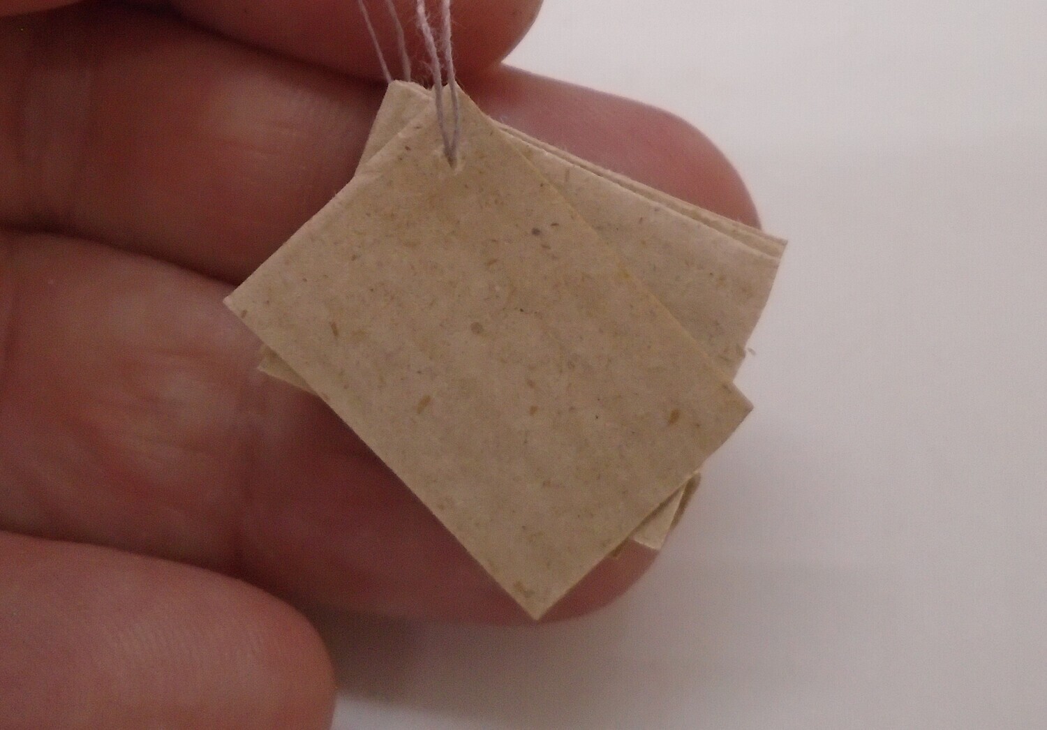 SHOP/GROCERY PAPER BAGS ON STRING