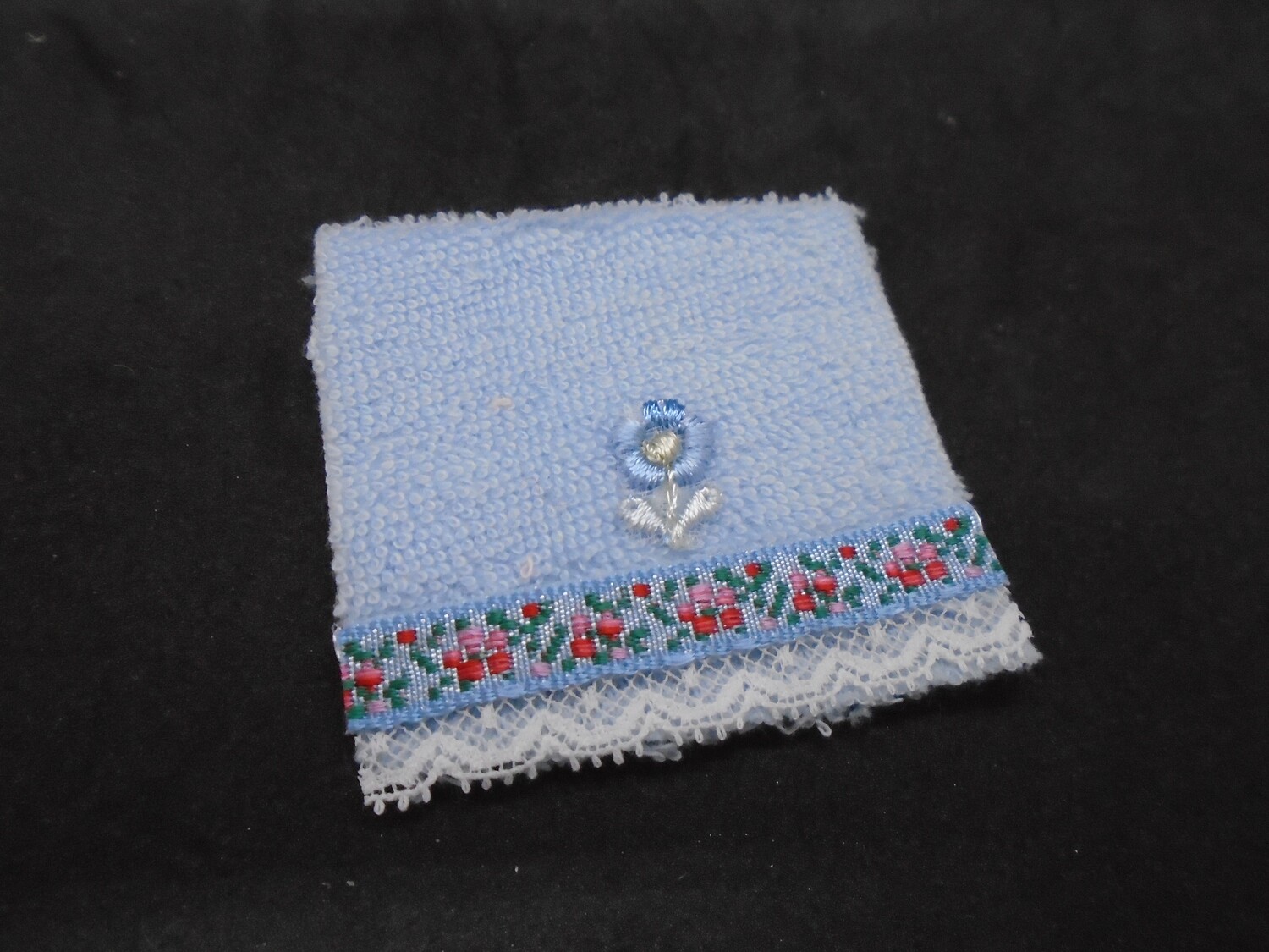 BLUE BATH TOWEL