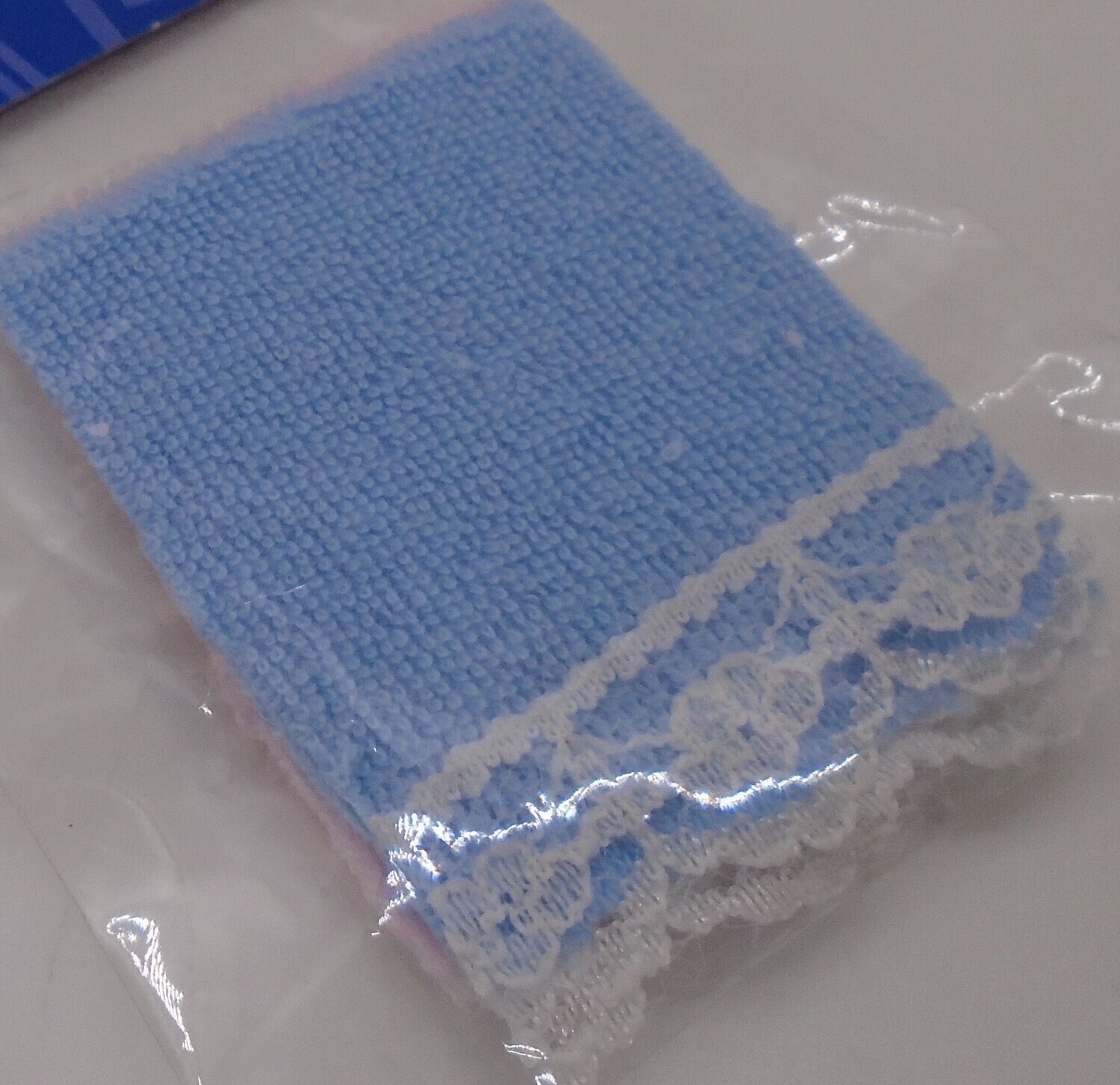 MEDIUM BLUE TOWEL