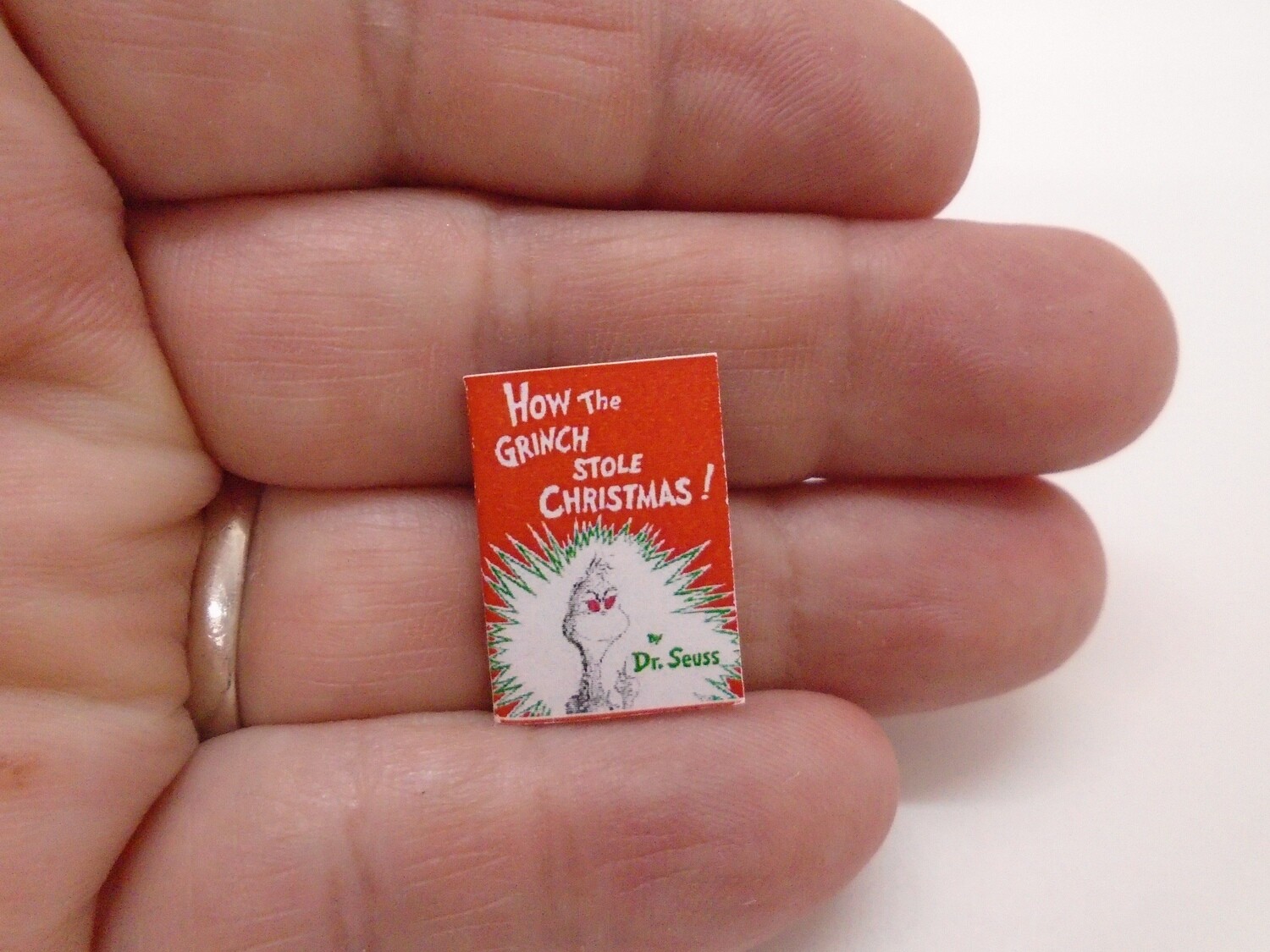 HOW THE GRINCH STOLE CHRISTMAS BOOK