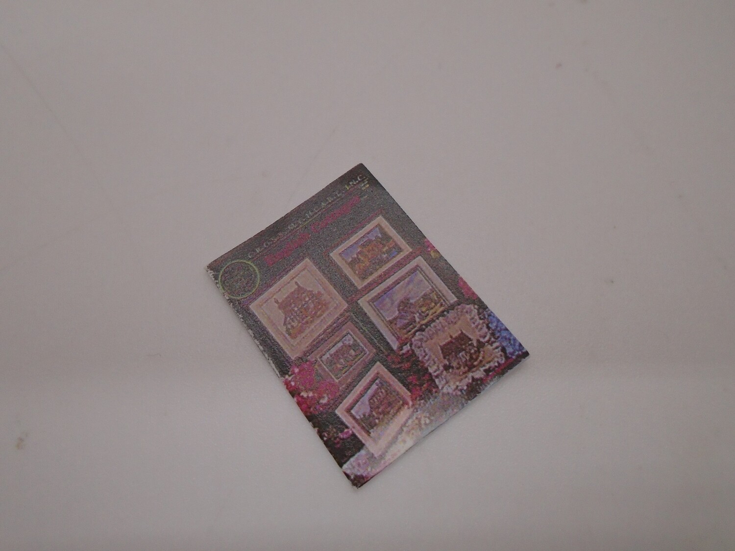 MAGAZINE ON COTTAGES