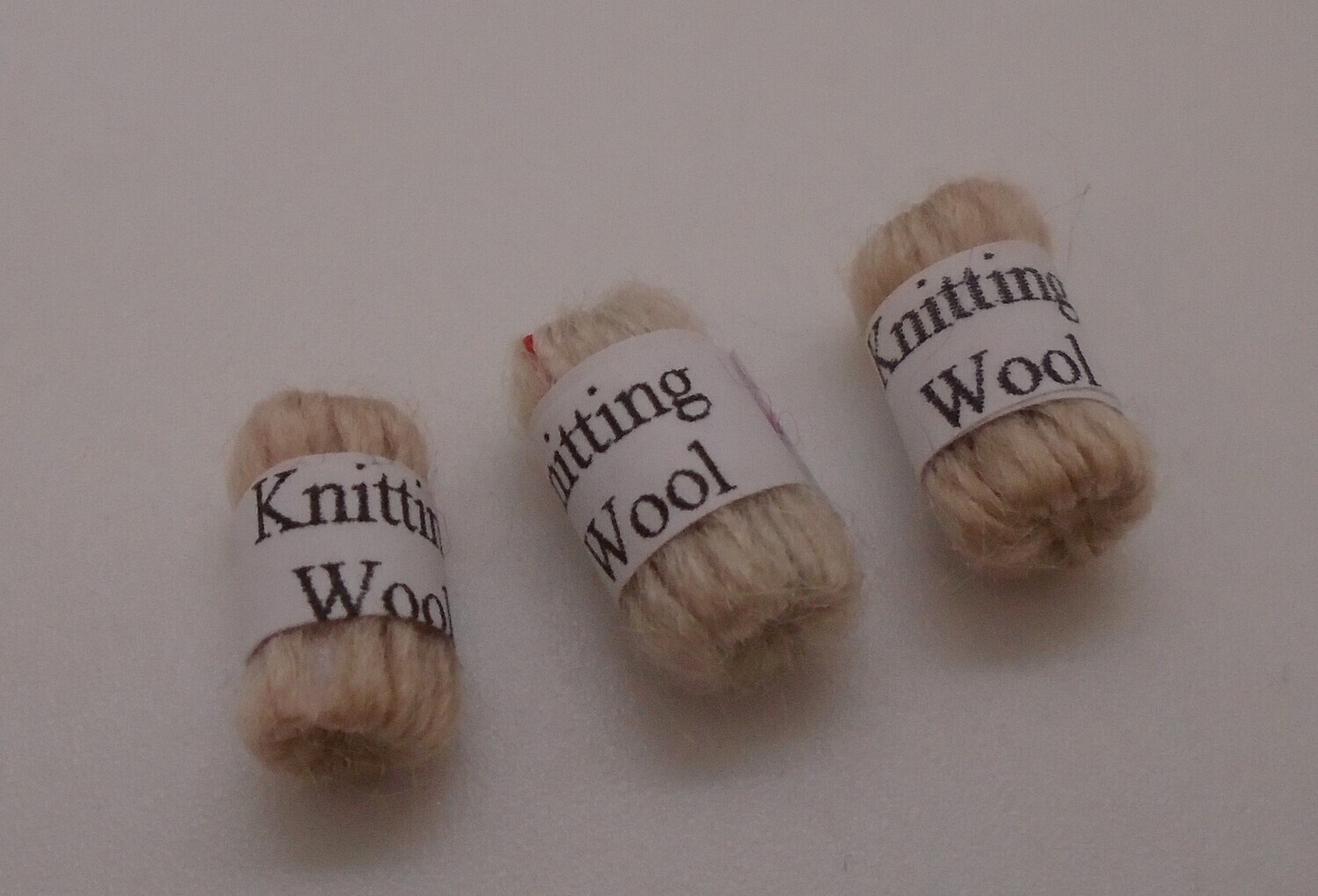 3 BALLS OF WOOL