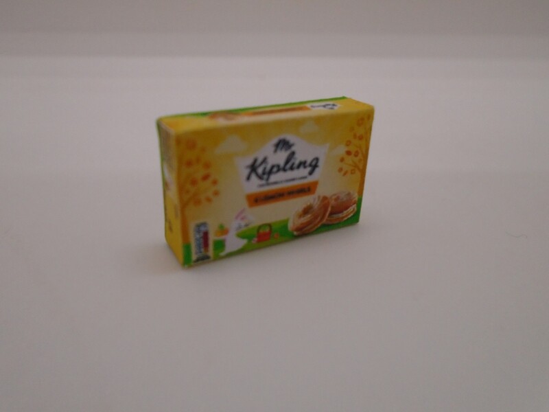 MR KIPLINGS LEMON WHIRLS