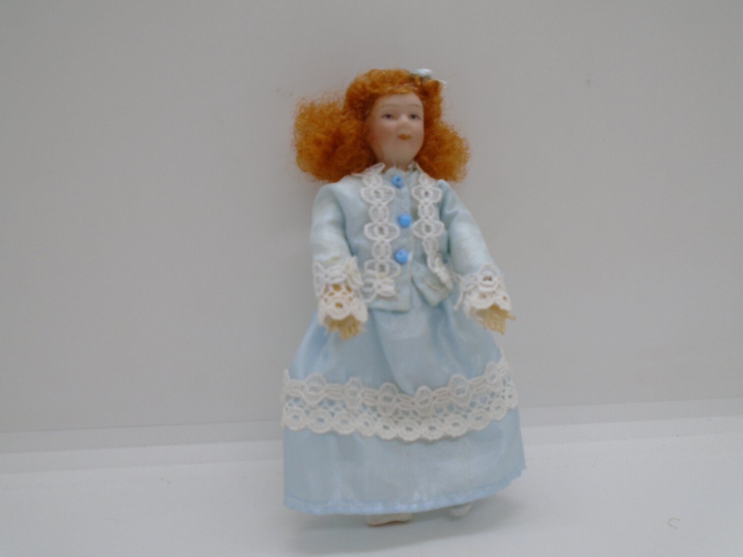GIRL IN LIGHT BLUE DRESS