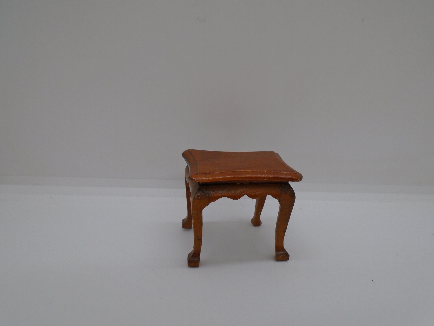 WOODEN SIDE TABLE