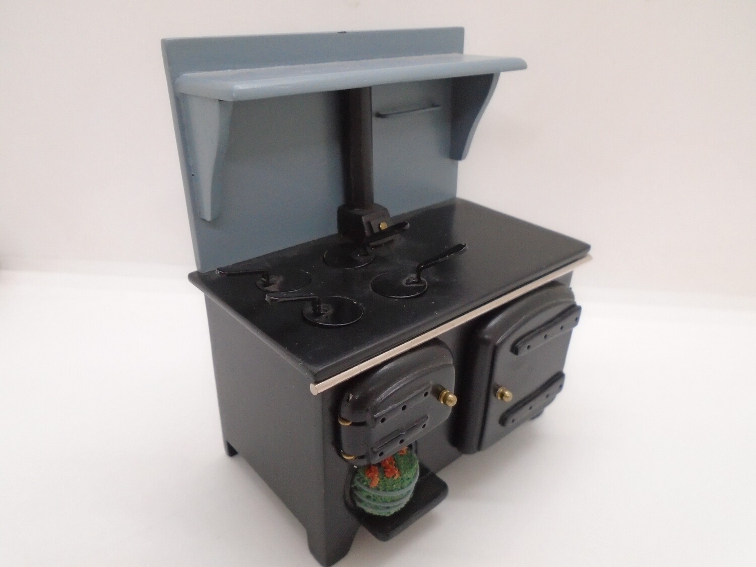PRE-LOVED STOVE
