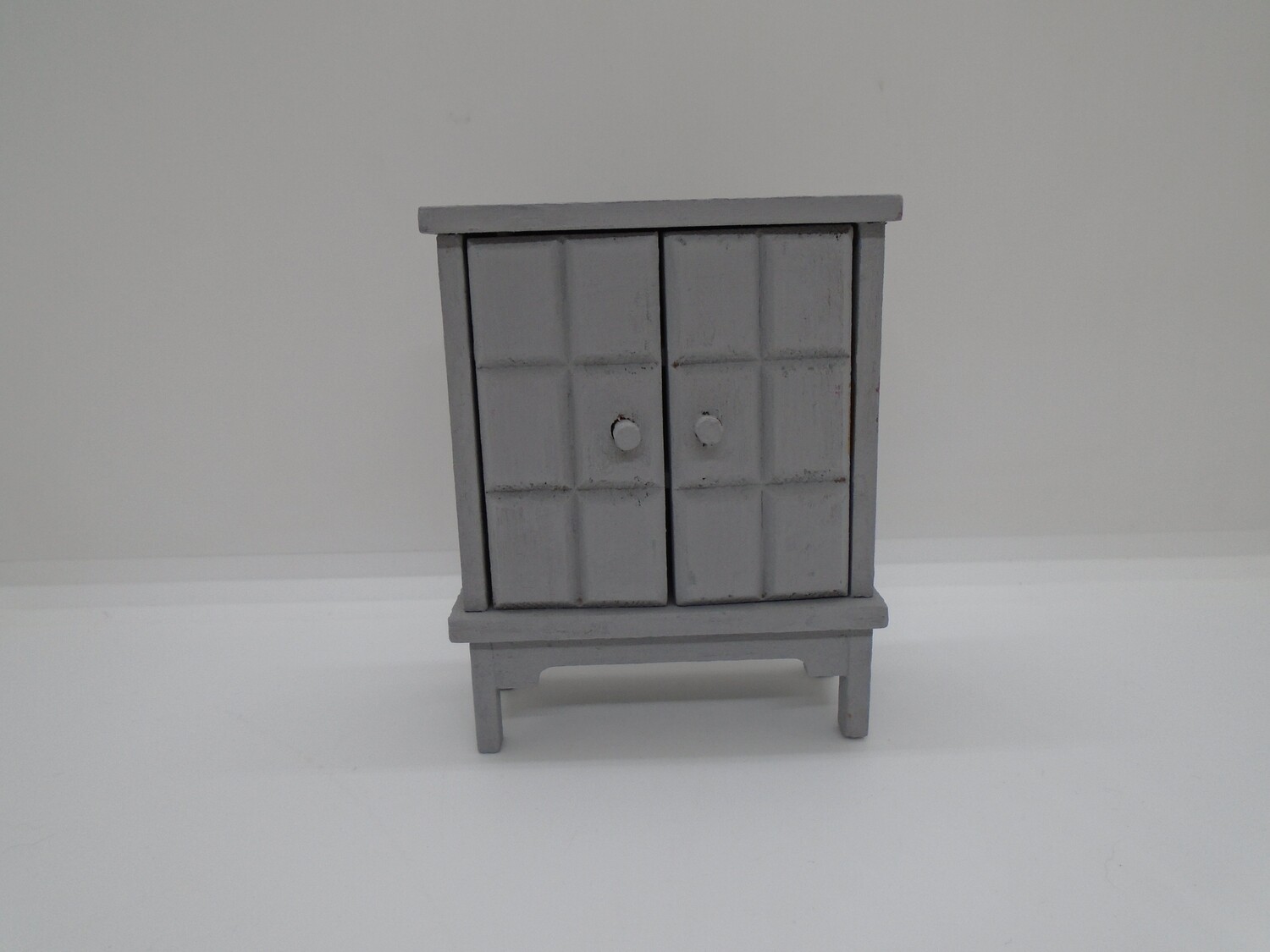 GREY WOODEN CABINET