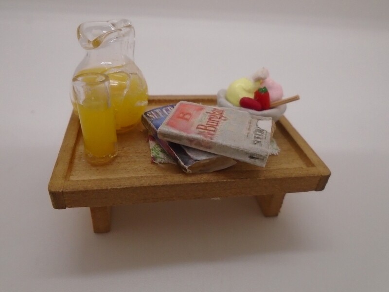 TRAY WITH DRINK, ICE CREAM AND GOOD BOOKS
