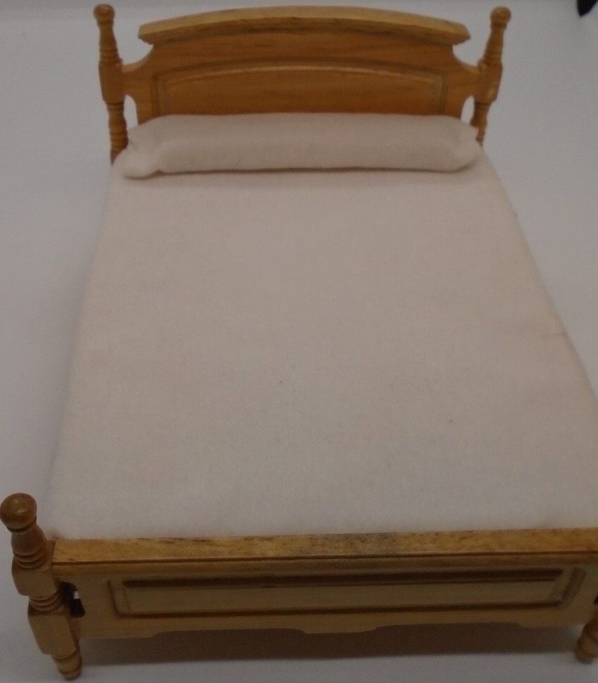 DOUBLE BED