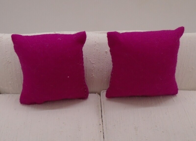 2 PK SHOCKING PINK CUSHIONS