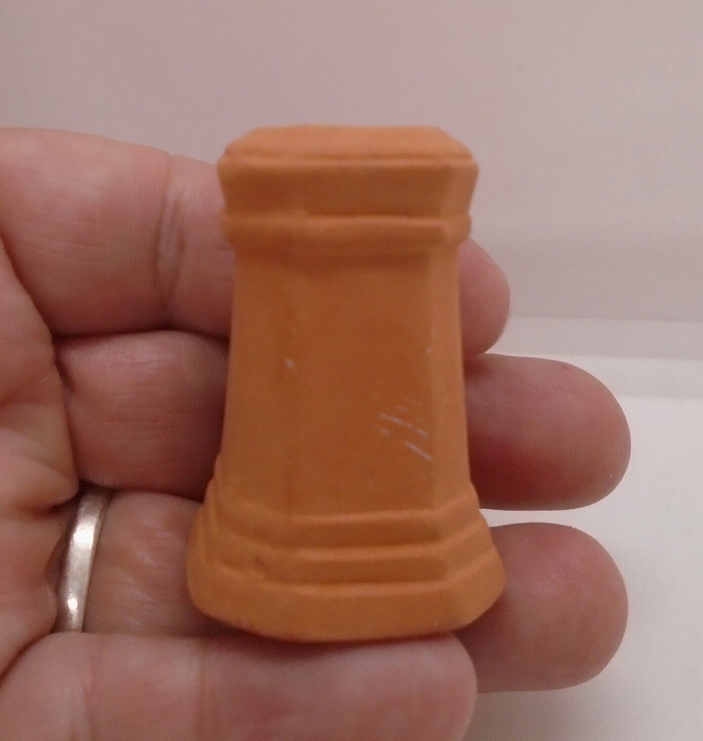 TERRACOTTA CHIMNEY POT