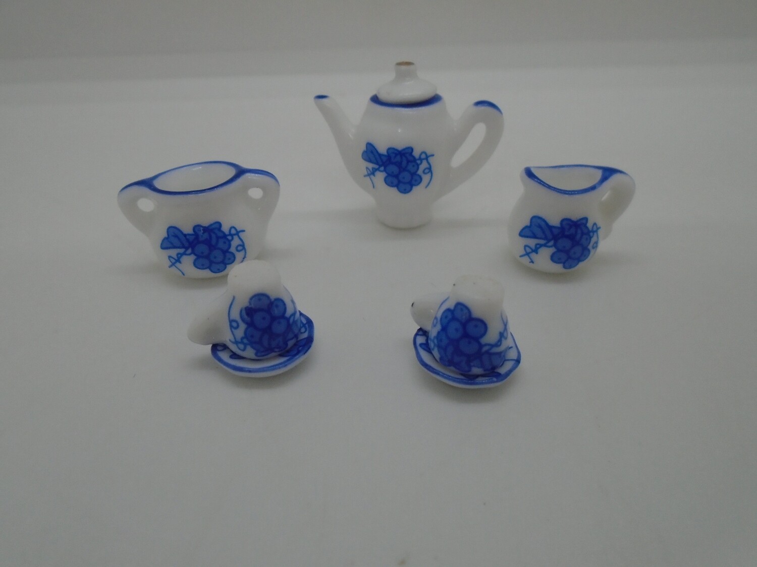 TEA FOR 2 BLUE AND WHITE TEA SET