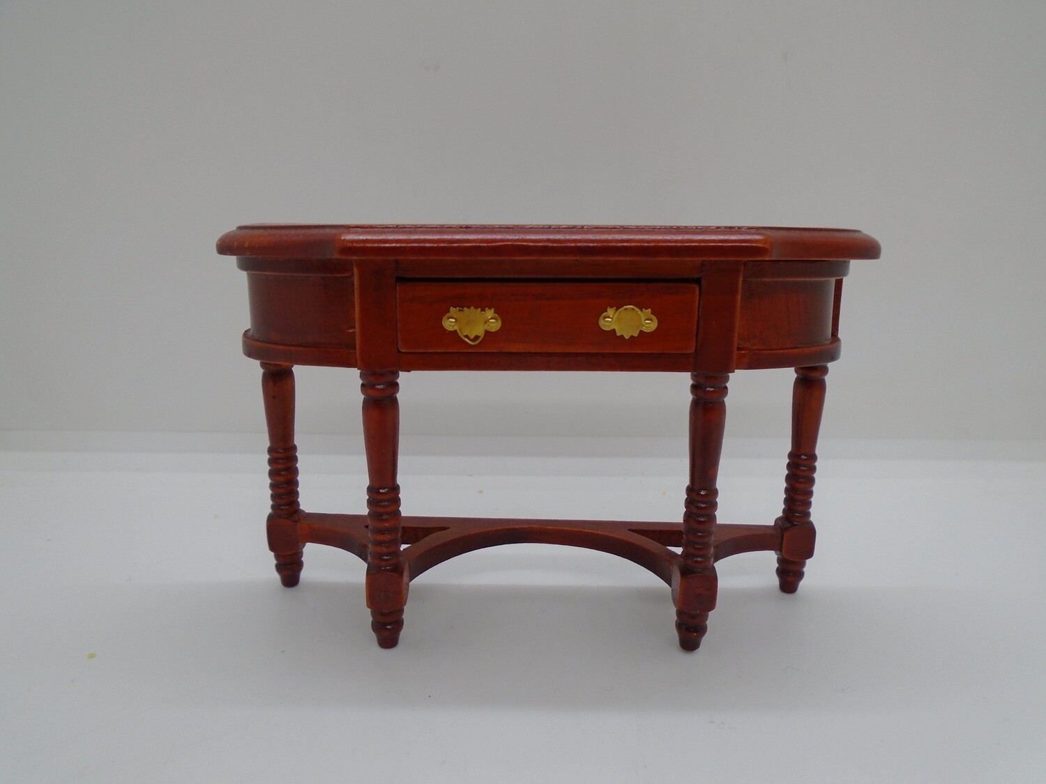 D SHAPED HALL TABLE WITH DRAW